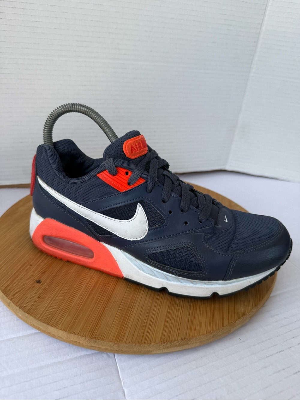 Nike Air Max IVO Thunder Blue Orange Women Sneakers 8.5 Running Shoes 580519-400